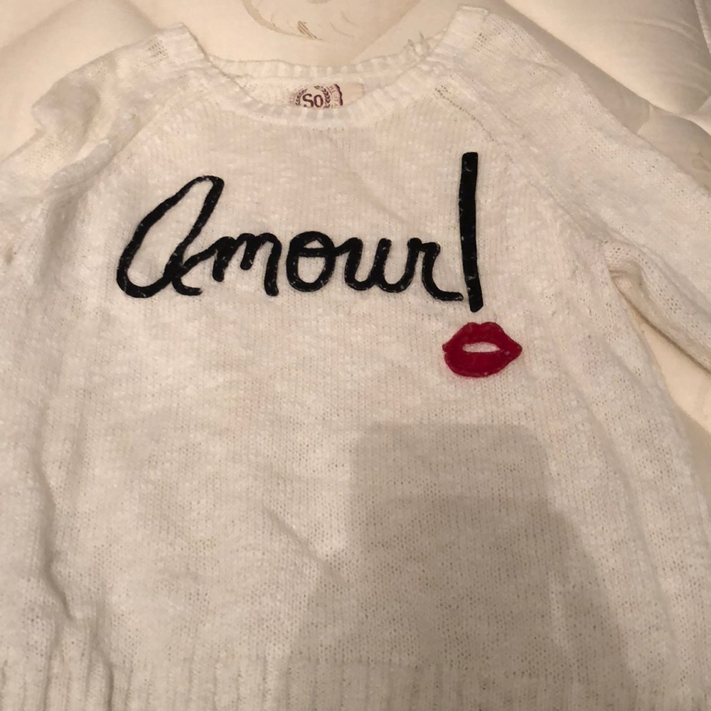 Amour sweater